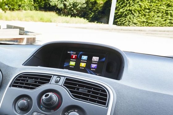 2 Sitzer Van mit bestem Preis bei Renault Kangoo und confortable an den Eigenschaften, an der Kilometerzahl, an den Sitzplätzen und an der Triebwerkleistung