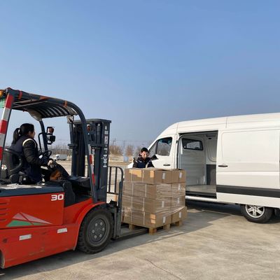 elektrischer Mini Cargo Van 110km/H elektrischer Gefrierschrank Van 73.6kWh 288km Max Range