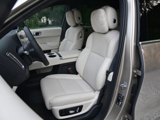 42.8kWh Batterie 6-Sitze- elektrisches SUV