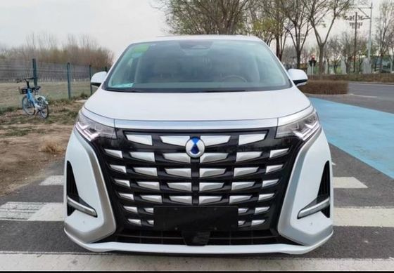 Denza D9 verstopfen in der hybriden des Elektro-Mobil-4 Maschine 139HP 180km/H Rad-des Antriebs-MPV 1.5T