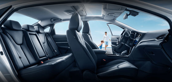 Dongfeng Nissan Venucia D60 EV 2500mm - 3000mm Achsabstand-linkes Hand-Antriebs-Auto