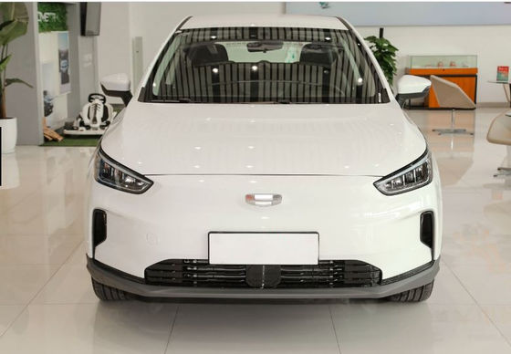 400km/550km reine EV Fahrzeuge der kompakte elektrische SUV Geely Geometrie-C Blaubeeren