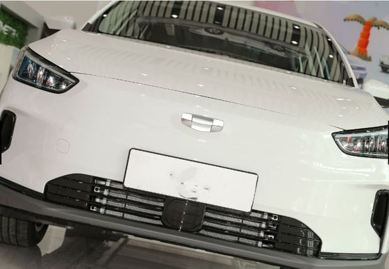 400km/550km reine EV Fahrzeuge der kompakte elektrische SUV Geely Geometrie-C Blaubeeren