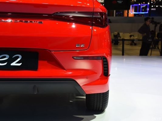 Elektroauto New Energys Byd E2