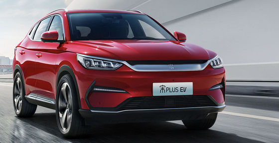 Freundliche Elektroautos BYD ECO