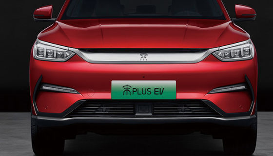 Freundliche Elektroautos BYD ECO