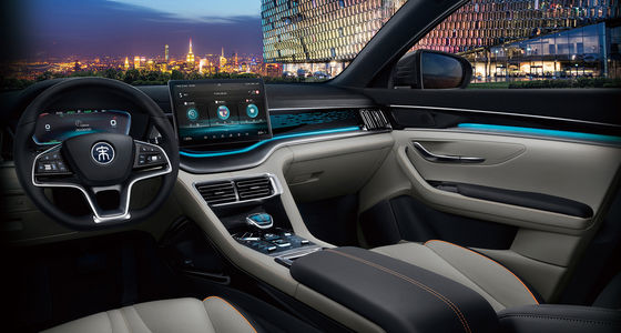 Freundliche Elektroautos BYD ECO