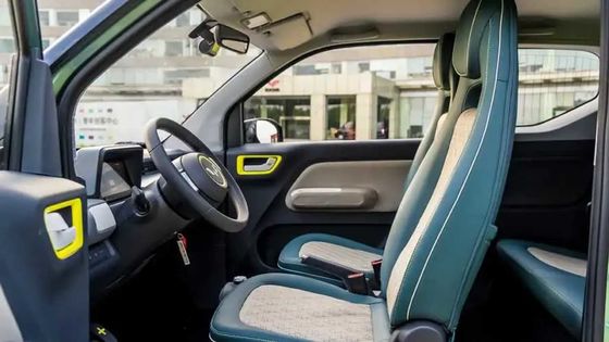 Kleine 3 Tür-Autos Wuling Game Boy 120km 2 Sitzer-Elektroauto des Kasten-4