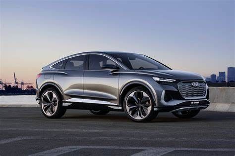 großes Tür-Elektroauto Audis Q4 E-Tron der Elektro-Mobil-160km/h 5-Sitze- 5