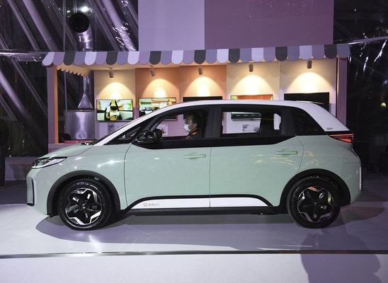 Intelligente 130km/h mittlere elektrische Vierradantrieb-Fahrzeuge der Elektroauto-BYD D1