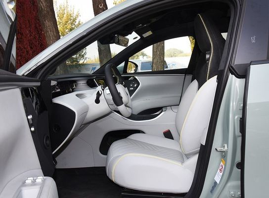 4 Sitzer-große Elektroautos Avita 11 555km der Tür-5 Höchstgeschwindigkeit Strecke 200km/h