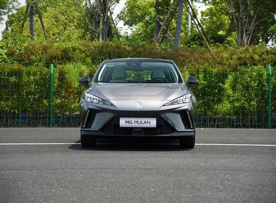 Mittleres deluxes neues elektrisches Automobil MGs MULAN Elektroauto-425km