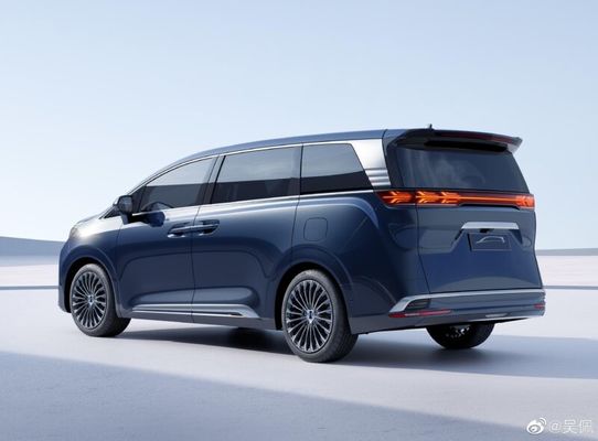 Eisen-Batterie 4WD elektrisches SUV 180km/h Lithium Autos 571nm Denza D9 MPV EV