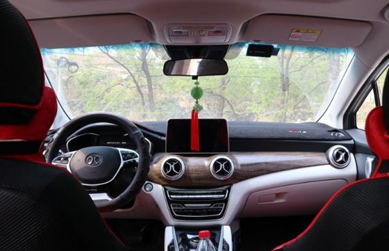 Elektrische SUV zweite Hand Peking EU5 BAIC plus R600 benutzte linke Hand-Antriebs-Autos