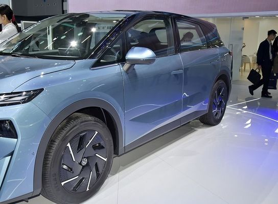 Venucia VX6 All Electric SUV mit selbst entwickeltem Luban Battery Eine Reichweite von 520 km Maximalgeschwindigkeit 165 km/h
