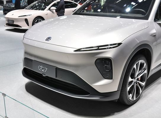 SUV bei NIO EC7 75kWh Elektroauto mit Motor mit 480 kW