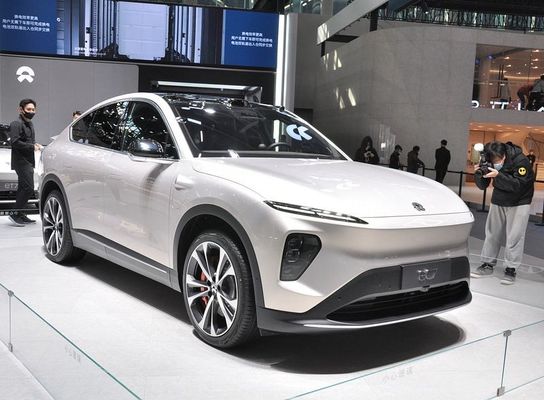 SUV bei NIO EC7 75kWh Elektroauto mit Motor mit 480 kW