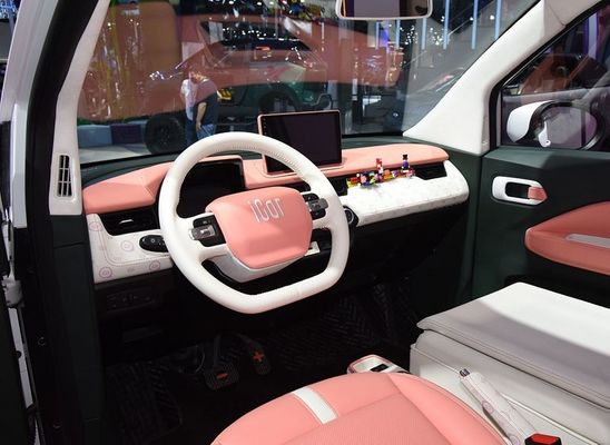 Smart Mini Ev Car Chery Mini Electric 4 Räder QQ Eiscreme 3 Tür 4 Sitz 2023