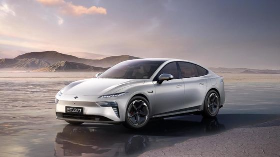 Dongfeng Eπ 007 mit 1200km Reichweite und Schere Tür Maximalgeschwindigkeit 165km/h 5 Türen