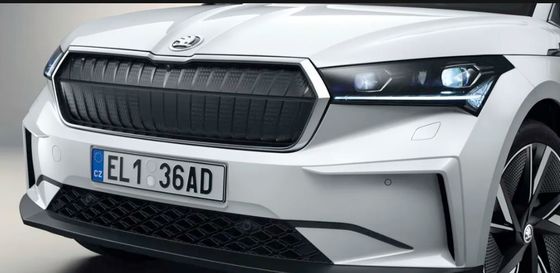 Komfortabel genug zu fahren&empfehlenswert schnell bei Skoda Enyaq iv80 82kWh Batterie Einzelmotor,Hinterradantrieb Elektroauto