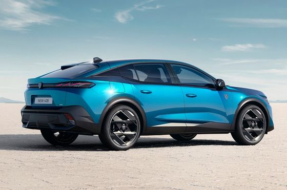 2024 neuestes vollelektrisches Fahrzeug-Neue Peugeot 408 Limousine-SUV mit LFP Batterie Höchstgeschwindigkeit 140km/h neues Elektroauto