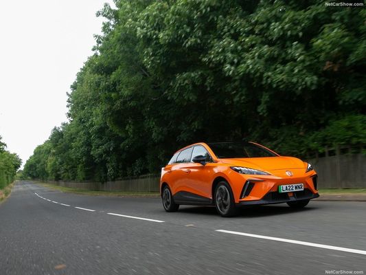 New Energy 2024 heißeste rein elektrische Fahrzeug MG4 EV mit 250N.m Drehmoment Max. 986l Extra großer Kofferraum