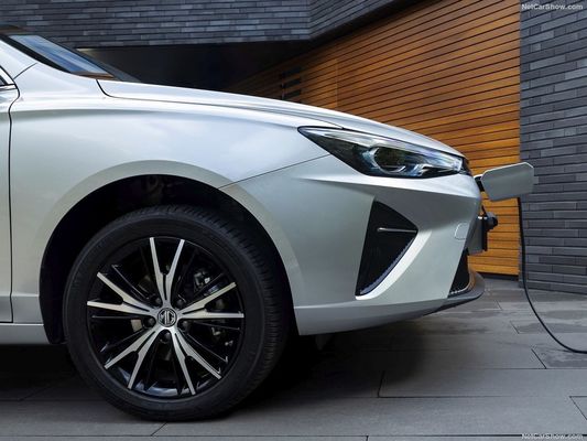 Ein geräumiges, komfortables Elektroauto bei MG 5 EV mit einer ordentlichen Reichweite von 344 km und Super-Ladefähigkeit.