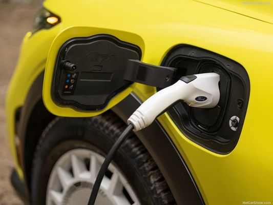 Einzigartige Rallye-Aufhängung, Familienauto-Renngefühl bei der Ford Mustang Mach-E Rallye (2024) 480 PS