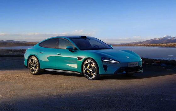 Brandneues Xiaomi SU7 Limousine 475kW oder 664 PS Leistung 165mph Neues Energiefahrzeug