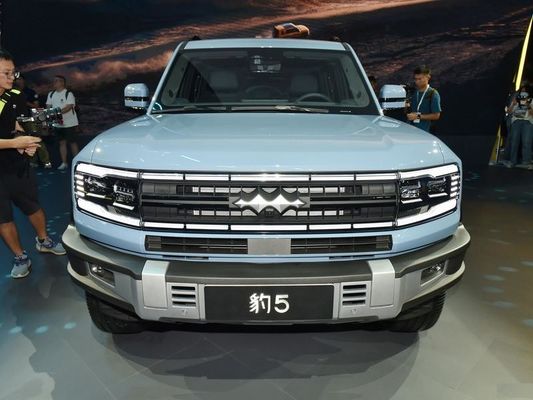 Hybridfahrzeug Luxus Offroad Auto BYD Formel Leopard 5 5 Türen/5 Sitz SUV NEDC Reichweite 1200km