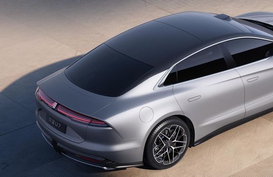 PRESALE 2024 Neues Elektroauto BYD Yangwang U7 Limousine Windwiderstand von Cd 0,195 240Kw Motorleistung