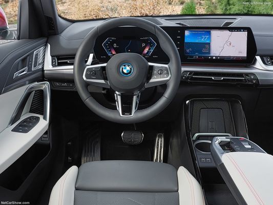 Heißer Verkauf Langstrecken-Elektroauto 2024 für BMW IX2 449Km High Speed Auto Neue Energie-Auto