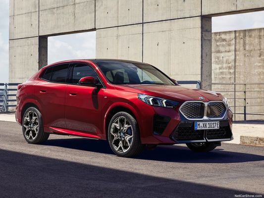 Heißer Verkauf Langstrecken-Elektroauto 2024 für BMW IX2 449Km High Speed Auto Neue Energie-Auto