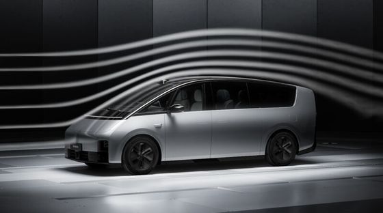 Vorverkauf 2024 Li AutoMega 7-Sitzer Luxus-EV-Auto 4WD Neue Energie Fahrzeug größere Passagiere mpv Hochgeschwindigkeits-Elektroauto