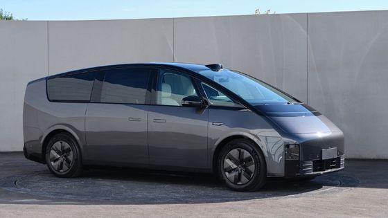 Vorverkauf 2024 Li AutoMega 7-Sitzer Luxus-EV-Auto 4WD Neue Energie Fahrzeug größere Passagiere mpv Hochgeschwindigkeits-Elektroauto