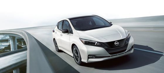 Benzinfrei, mit einer Reichweite von 180 Meilen für lokale Fahrten im 2024 Nissan Leaf S-Hatchback
