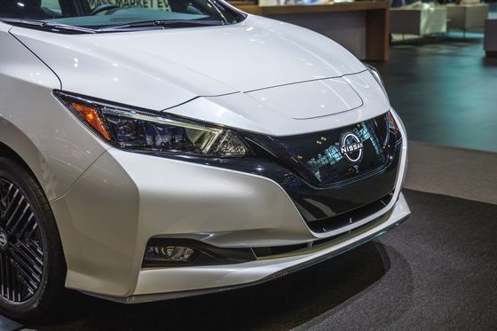 Benzinfrei, mit einer Reichweite von 180 Meilen für lokale Fahrten im 2024 Nissan Leaf S-Hatchback