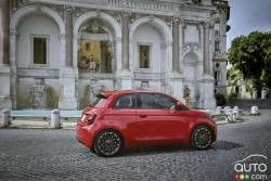 2024 FIAT 500e FWD Mini-Elektroautos 42kwh Batterie mit Höchstgeschwindigkeit 94mph