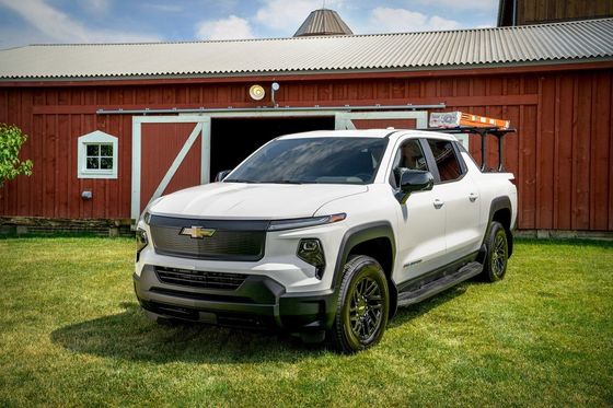Neuer Energie-Pickup 2024 Chevrolet Silverado EV mit beeindruckender Reichweite von 450 Meilen EPA arbeitet mit 10.000 Pfund Abschleppleistung