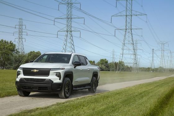 Neuer Energie-Pickup 2024 Chevrolet Silverado EV mit beeindruckender Reichweite von 450 Meilen EPA arbeitet mit 10.000 Pfund Abschleppleistung