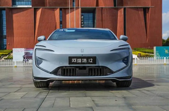 Elektrofahrzeug AVATR 12 Elektrofahrzeug mit Reichweite von 700 km