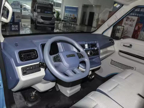 2024 SRM Neue Energie E3L 263km normalisiert Frachtwagen mit 60kw reiner elektrischer Energie 90kmh Höchstgeschwindigkeit 2 Farbenoption