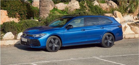 Versatile VW New Volkswagen Passat PHEV 2024 mit 268 PS und 400 Nmof Drehmoment,7.4s Beschleunigung