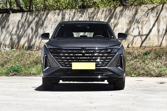 2024 Changan UNI-Z Plug-in Hybrid-Elektroauto mit 1200 km Reichweite