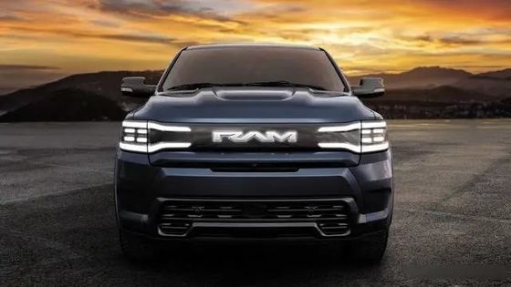 Alle elektrischen Zero Emission Ram 1500 REV mit außergewöhnlichen Benchmarks im Schleppen, eine Reichweite von 350 Meilen bei 168kwh Batterie