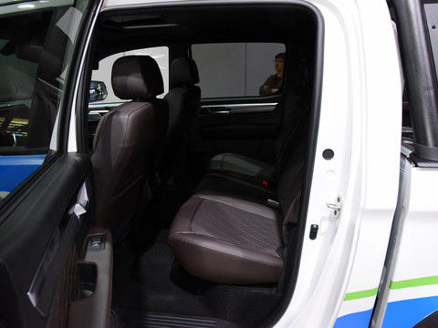 JAC T9 HUNTER EV All-Elektro-Pickup mit Dual-Elektro-Motor-Antrieb und mehr als 310 Meilen (500 Km) CLTC Reichweite