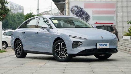Elektroauto für Roewe D7 EV mit RWD, 197 PS, 0-100 Km/h in 7,3 Sekunden, 59,2 kWh LFP-Batterie, 510 Km Reichweite