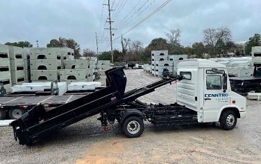 Idealer PURE-Lkw für die unterschiedlichen Anforderungen & Lösung Last-Mile-Logistik und Berufsberatung mit einer Reichweite von 84 Meilen