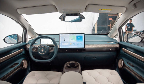 Baojun Yunduo Max ist der intelligenteste elektrische PKW mit 460 km Reichweite und kann Fahrspur wechseln, überholen und selbstständig parken.