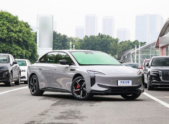 Reines Elektrofahrzeug China Berühmte Marke Hongqi EH7 2024 600km Pro Mit 600km Langstrecken und 4 Türen/5 Sitz Sedan